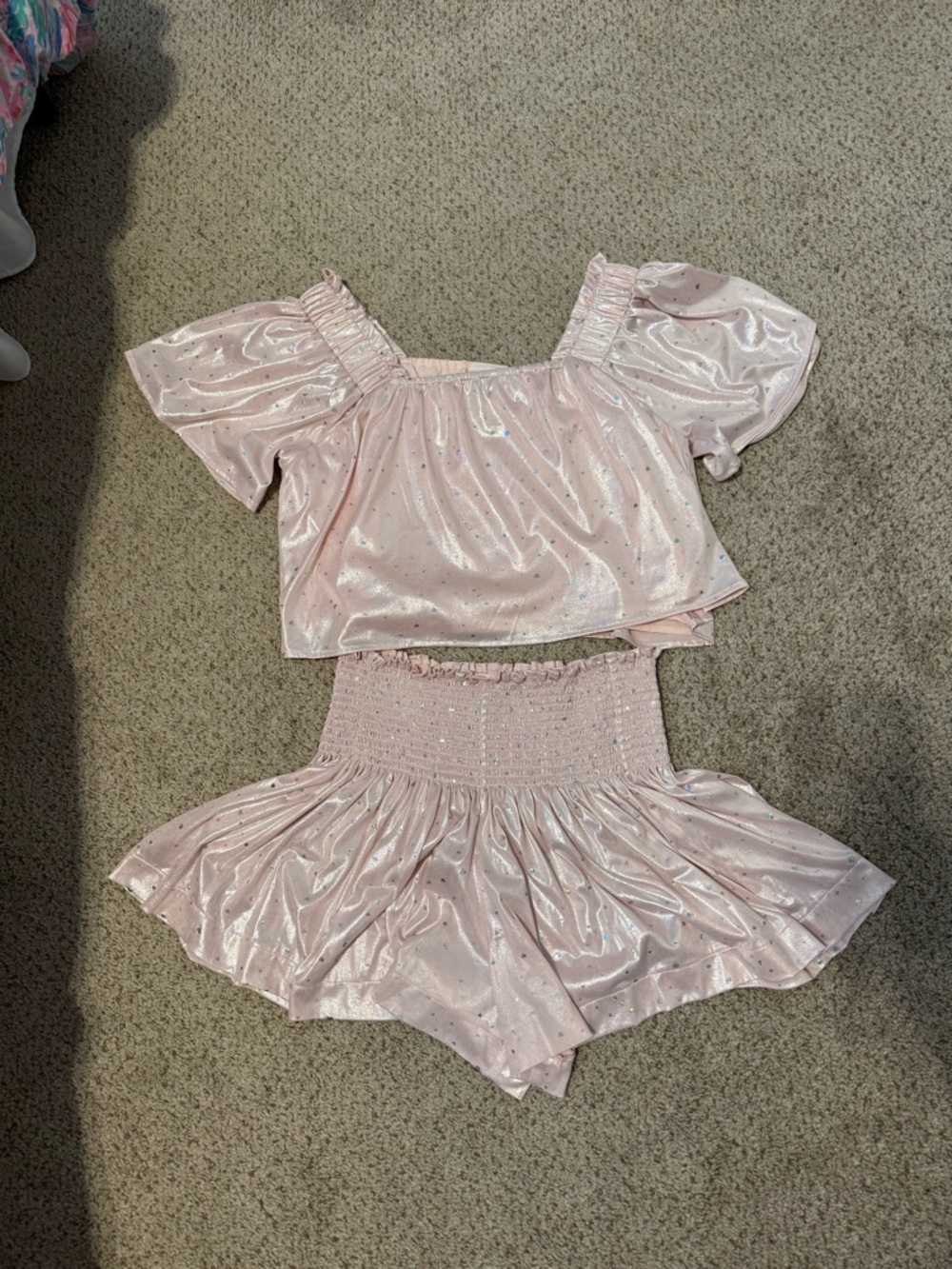 QUEEN OF SPARKLES Pale Pink Shimmer Set